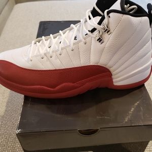 Air jordan 12 retro cherry mens 11.5